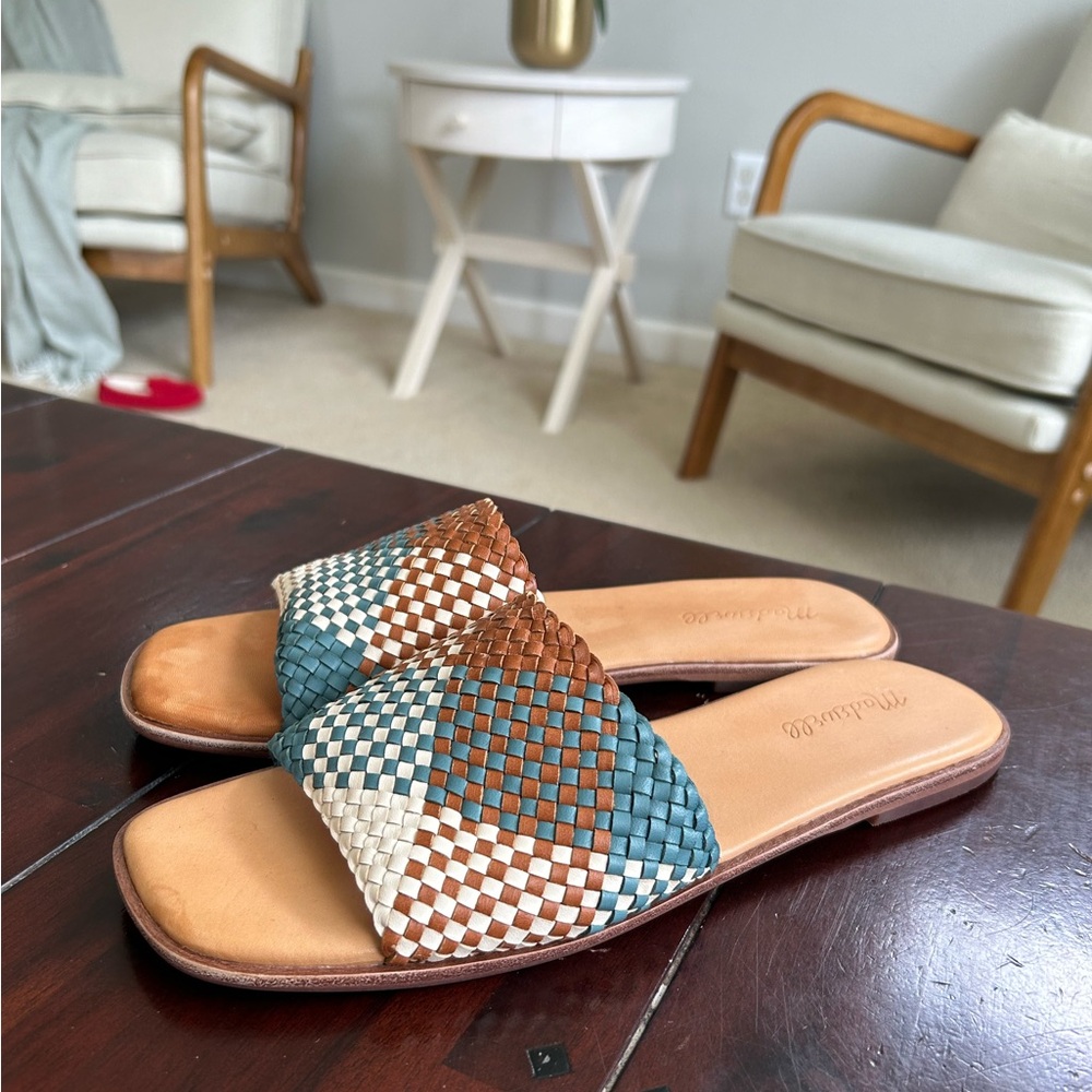 Madewell ‘The Lianne Slide’ in Woven Leather (Blue, Brown, White)